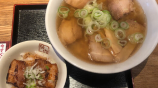 坂内　ラーメンとミニ炙り焼豚丼