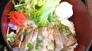 葉月　ジンジャーポーク丼